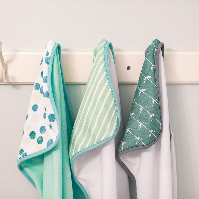 Spasilk Hooded Towel Set for Newborn Boys and Girls, Soft Terry Towel Set, Pack of 3, Green Dots - Image 2